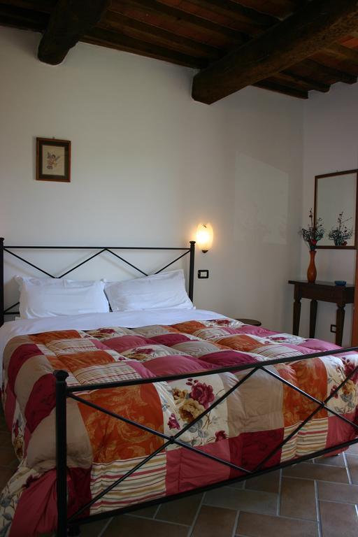 Villa Il Poggiolo Montieri Camera foto