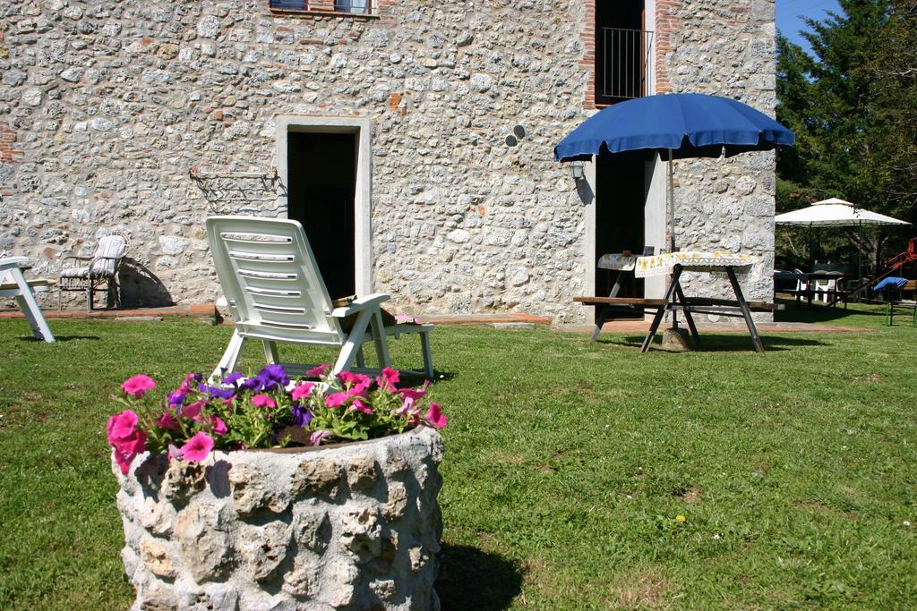 Villa Il Poggiolo Montieri Camera foto